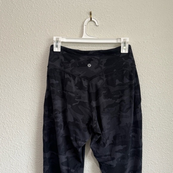 Lululemon Align Jogger Crop *23" Incognito Camo Multi Grey Size 6 Workout Gym - Picture 2 of 8